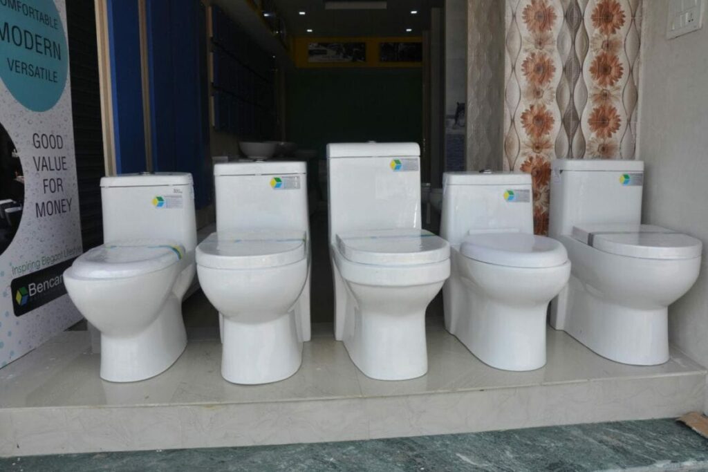 empty one-piece toilets display