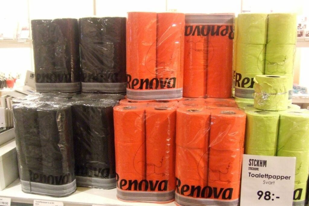 Renova colored toilet papers
