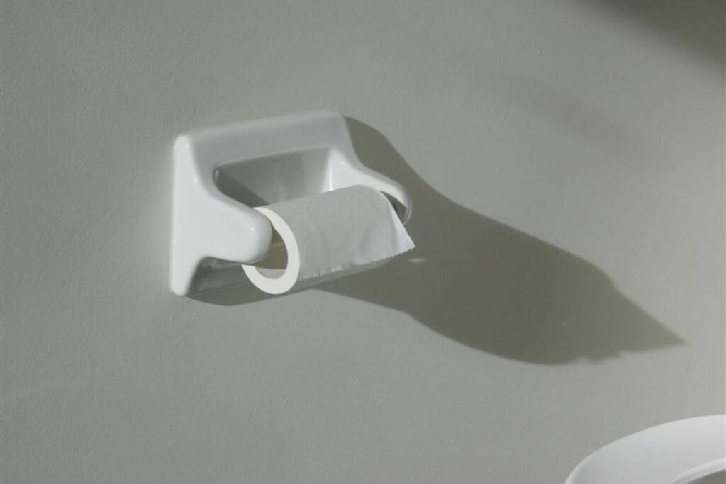 ideal height of toilet paper holder