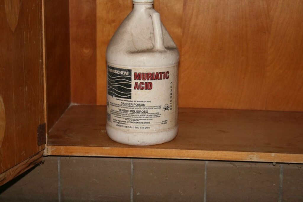 a gallon of muriatic acid