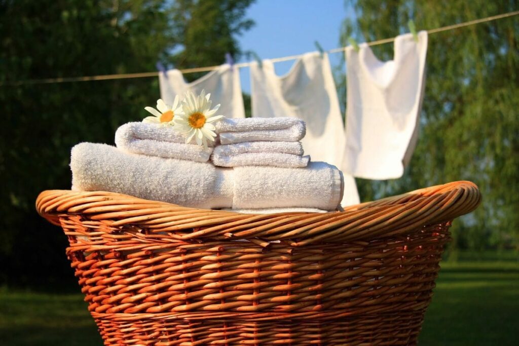 hanging towels outdoor on wash line
